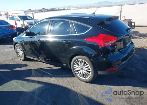 2016 Ford Focus Titanium from USA, damaged, VIN 1FADP3N28GL203371